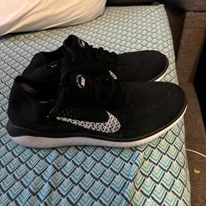 Nike free run size 10